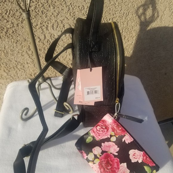 Juicy Couture Black Heart and Soul pull out pouch Backpack Brand New with tags